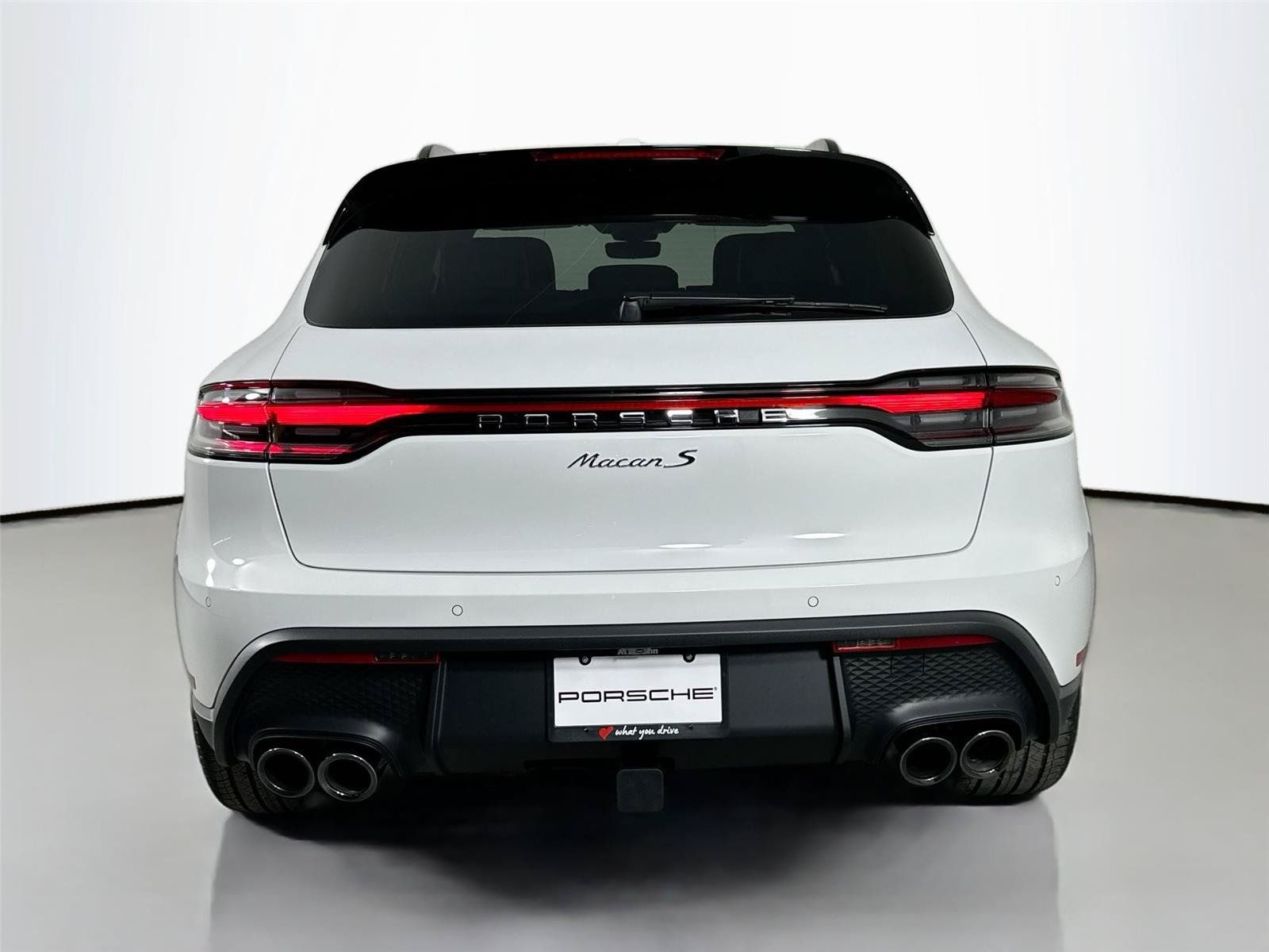 Certified 2026 Porsche Macan S AWD/4WD image 6