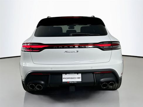 Certified 2026 Porsche Macan S AWD/4WD image 6