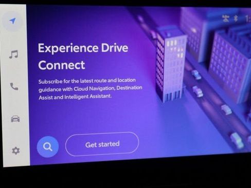 New 2025 Toyota RAV4 XLE image 19