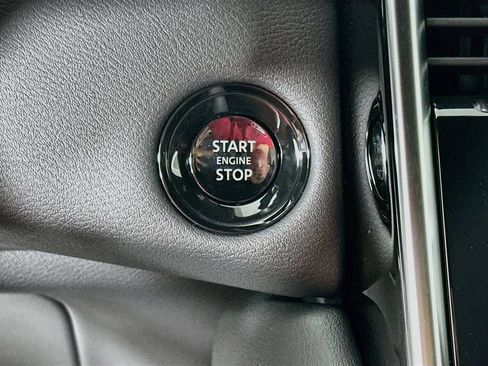New 2026 Nissan Armada SL w/ Captain's Chari Seat Package AWD/4WD image 20