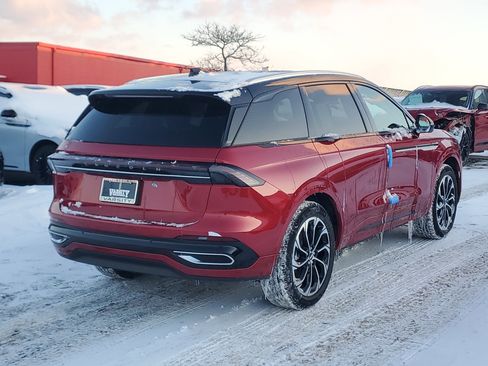 New 2026 Lincoln Nautilus Reserve image 4