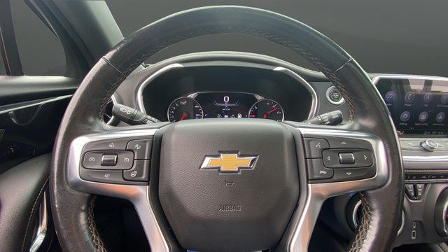 Used 2022 Chevrolet Blazer Premier w/ Enhanced Convenience Package AWD/4WD image 16
