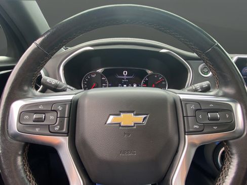 Used 2022 Chevrolet Blazer Premier w/ Enhanced Convenience Package AWD/4WD image 16