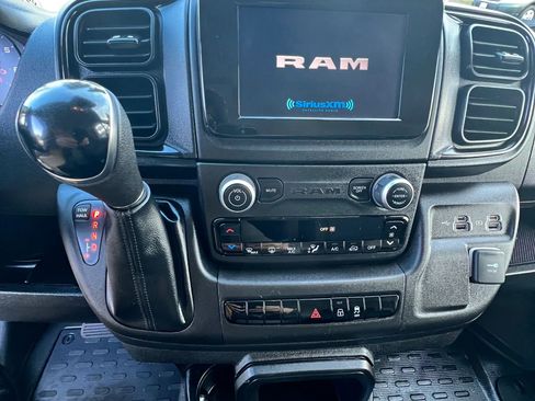 Used 2022 RAM ProMaster 2500 image 13
