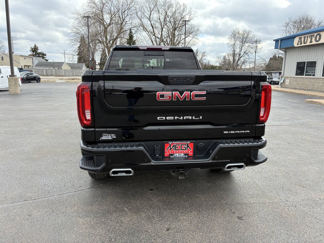 Used 2020 GMC Sierra 1500 Denali w/ LPO, GMC Protection Package AWD/4WD image 9