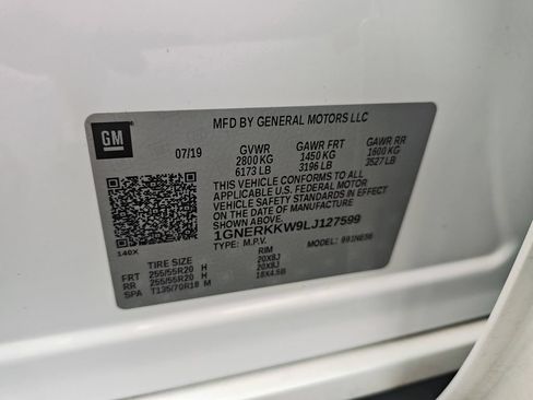 Used 2020 Chevrolet Traverse Premier FWD image 27
