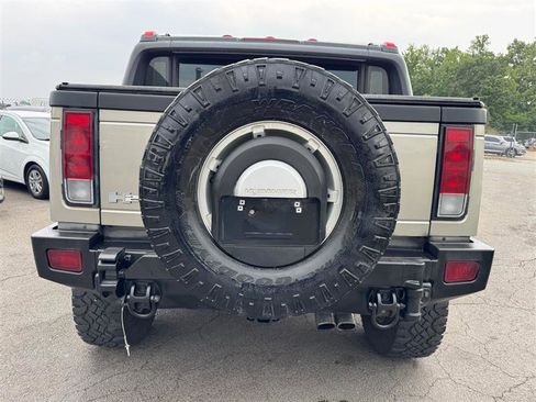 Used 2005 HUMMER H2 SUT w/ Preferred Equipment Group image 5