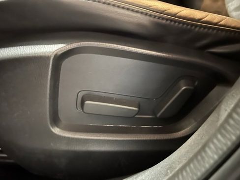 Used 2017 MAZDA CX-5 Touring image 16