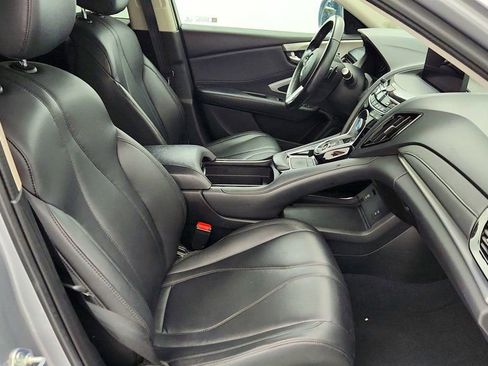Used 2024 Acura RDX SH-AWD image 25