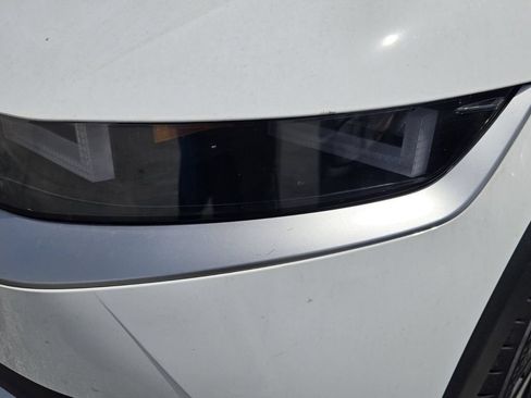 Certified 2025 Hyundai Ioniq 5 SE RWD image 11