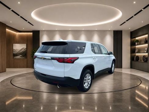 Certified 2023 Chevrolet Traverse LS w/ Safety Package FWD image 7