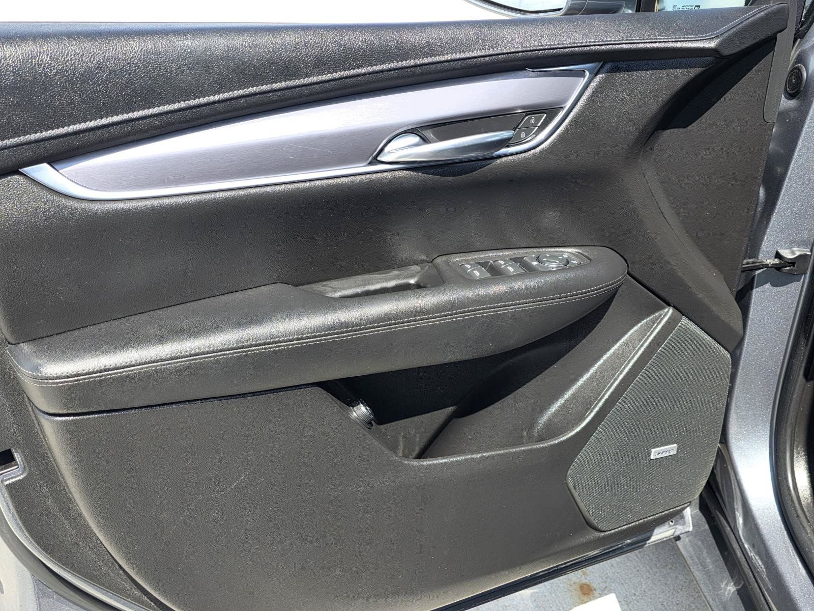 Used 2020 Cadillac XT5 Luxury FWD image 19