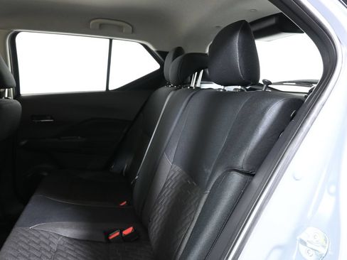 Used 2023 Nissan Kicks SV FWD image 6