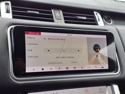 Used 2019 Land Rover Range Rover Sport Supercharged AWD/4WD image 4