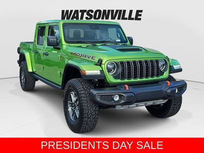 New 2025 Jeep Gladiator Mojave w/ Convenience Group