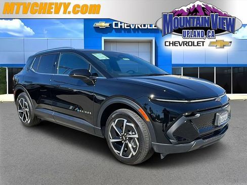 New 2026 Chevrolet Equinox EV LT image 1