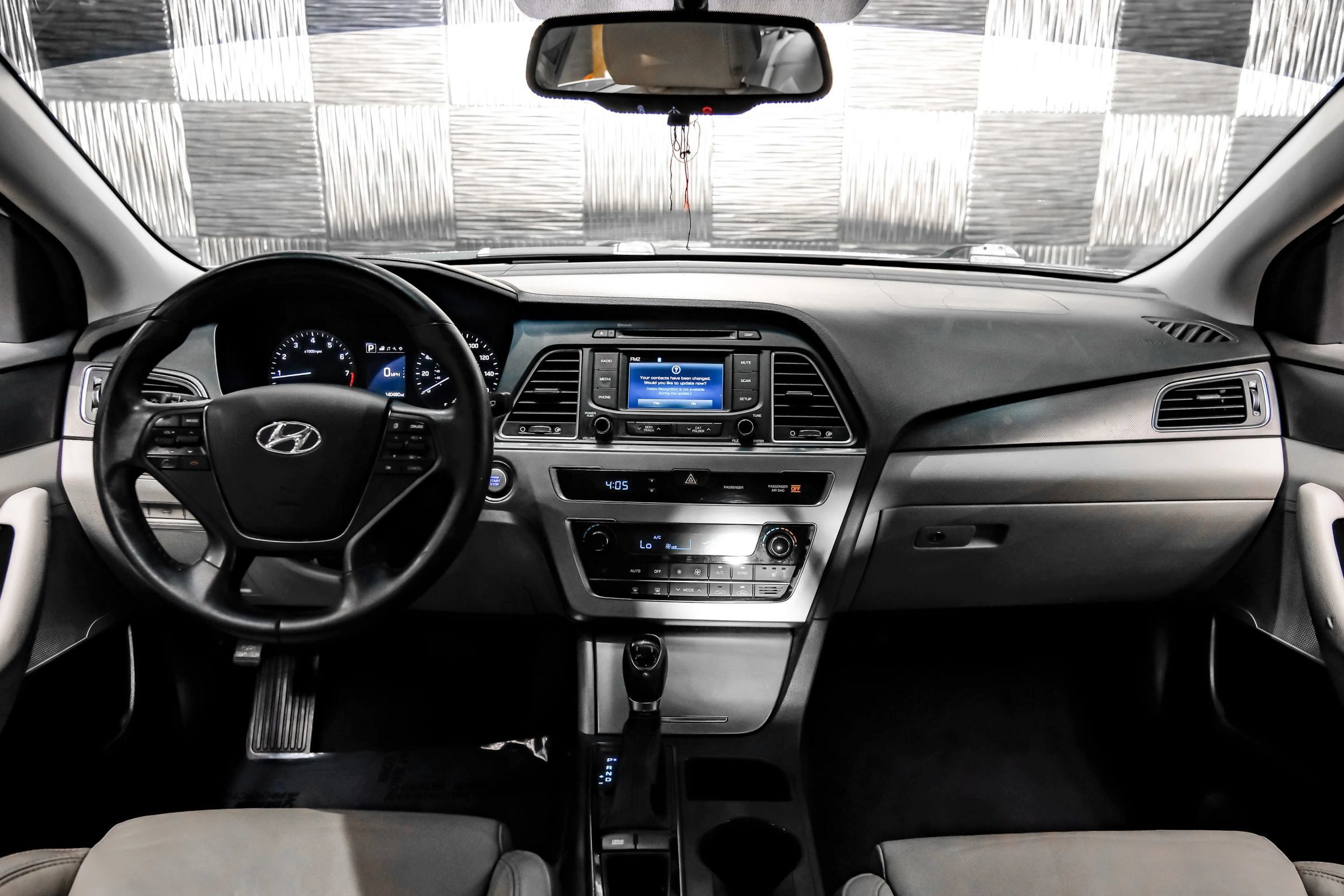 Used 2015 Hyundai Sonata Sport w/ Option Group 03 FWD image 11