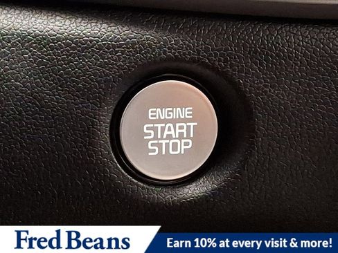 New 2026 Kia Sorento S w/ S Panoramic Sunroof Package image 18