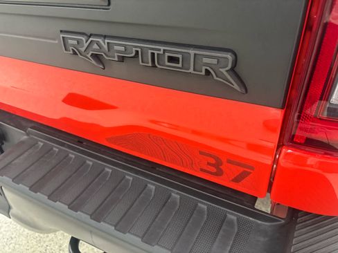 Used 2022 Ford F150 Raptor w/ Raptor 37 Performance Package image 32