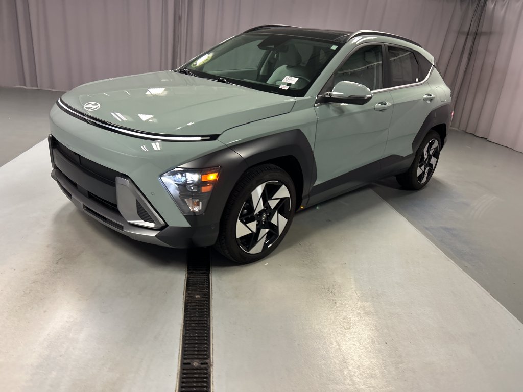 Used 2026 Hyundai Kona Limited FWD image 3