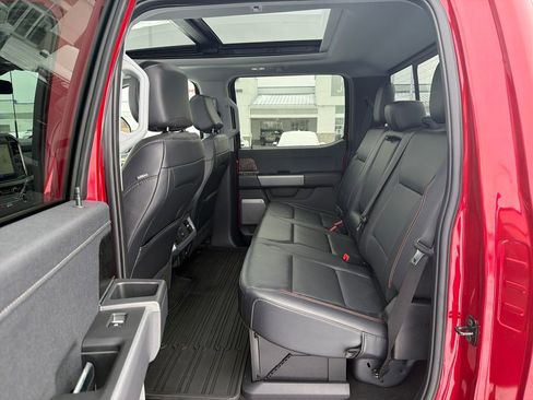 Used 2024 Ford F350 Lariat w/ Lariat Ultimate Package image 25