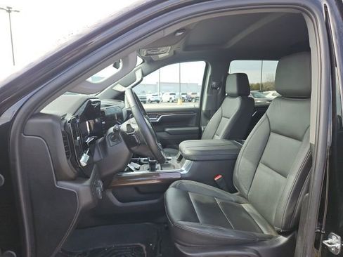 Used 2025 Chevrolet Silverado 1500 LT Trail Boss w/ LT Trail Boss Premium Package image 13