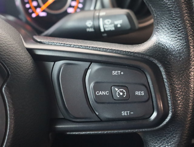 Used 2021 Jeep Gladiator Sport w/ Trailer Tow Package AWD/4WD image 26