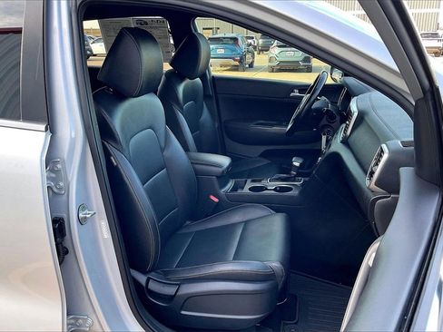 Used 2021 Kia Sportage S image 7