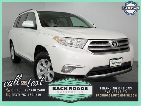 Used 2013 Toyota Highlander SE image 1
