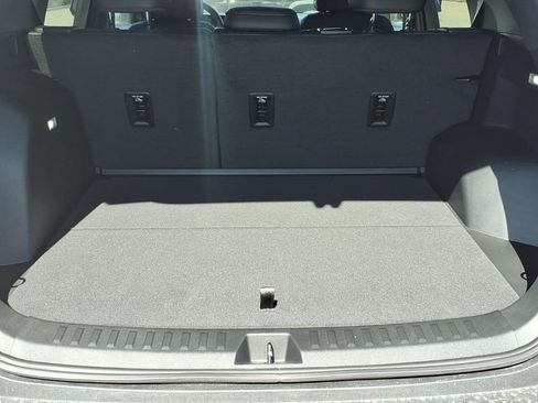 New 2026 Chevrolet Equinox ACTIV w/ Convenience Package III image 10