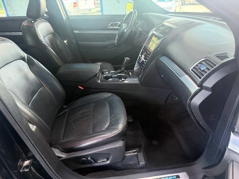 Used 2018 Ford Explorer Sport AWD/4WD image 23
