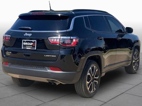 Used 2022 Jeep Compass Limited AWD/4WD image 13
