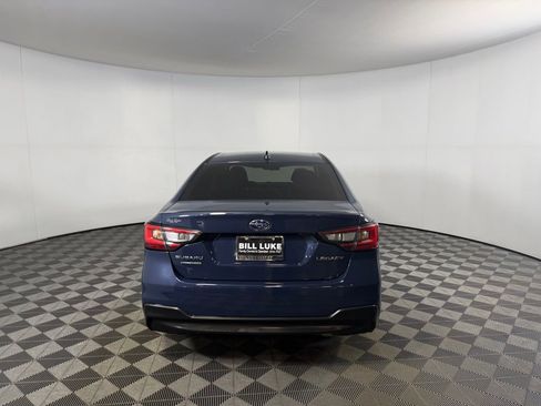 Used 2025 Subaru Legacy Premium image 9