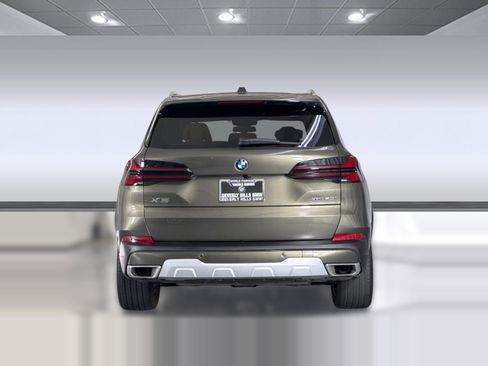 Used 2024 BMW X5 xDrive40i w/ Premium Package AWD/4WD image 10