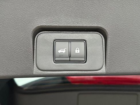 New 2026 Nissan Rogue SV image 34