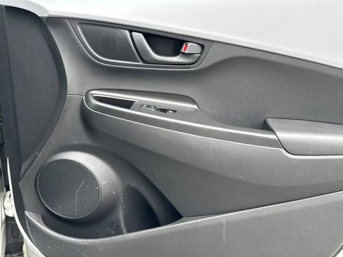 Used 2020 Hyundai Kona SEL image 14