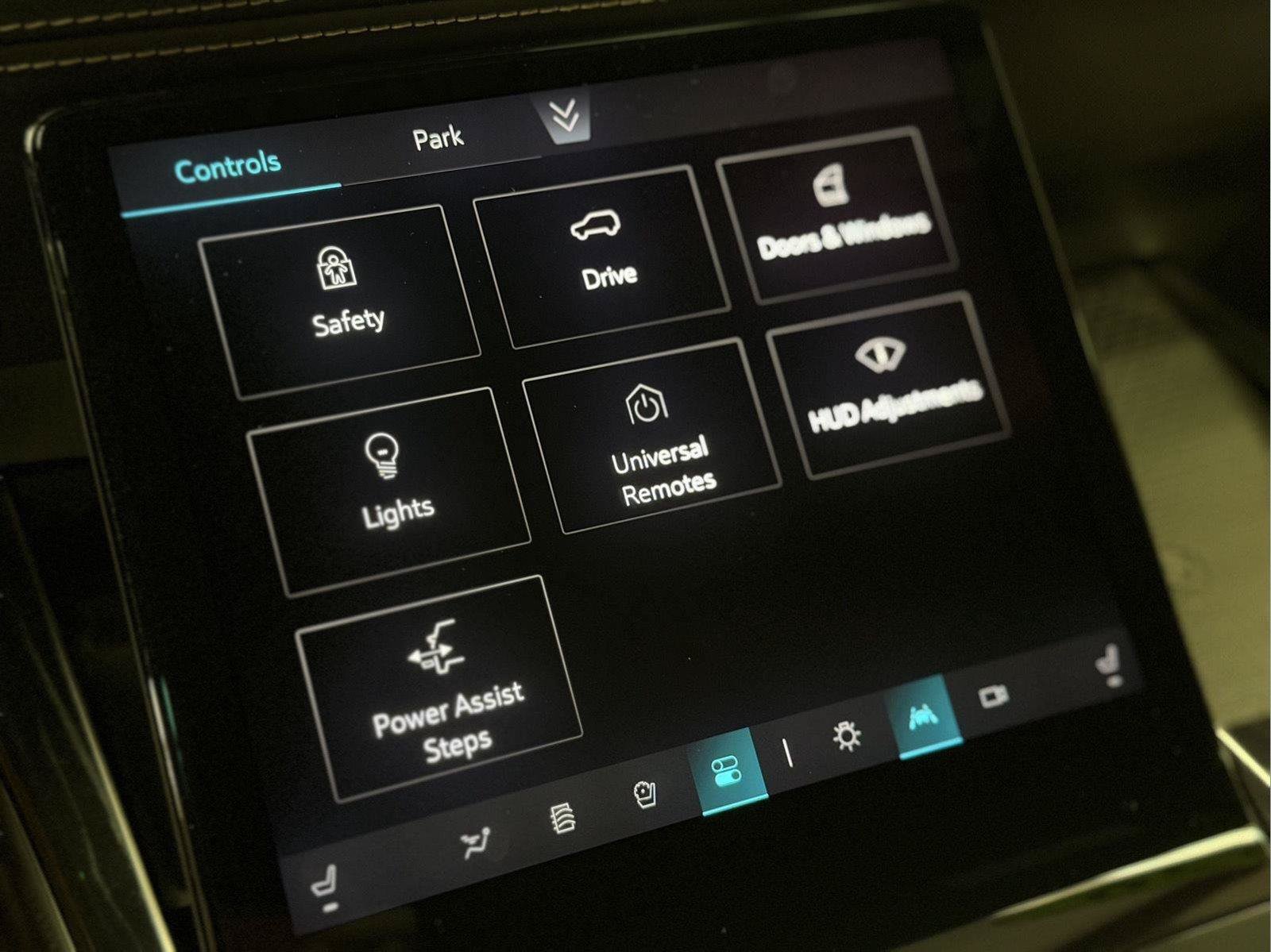 Used 2026 Cadillac Escalade ESV Sport AWD/4WD image 54