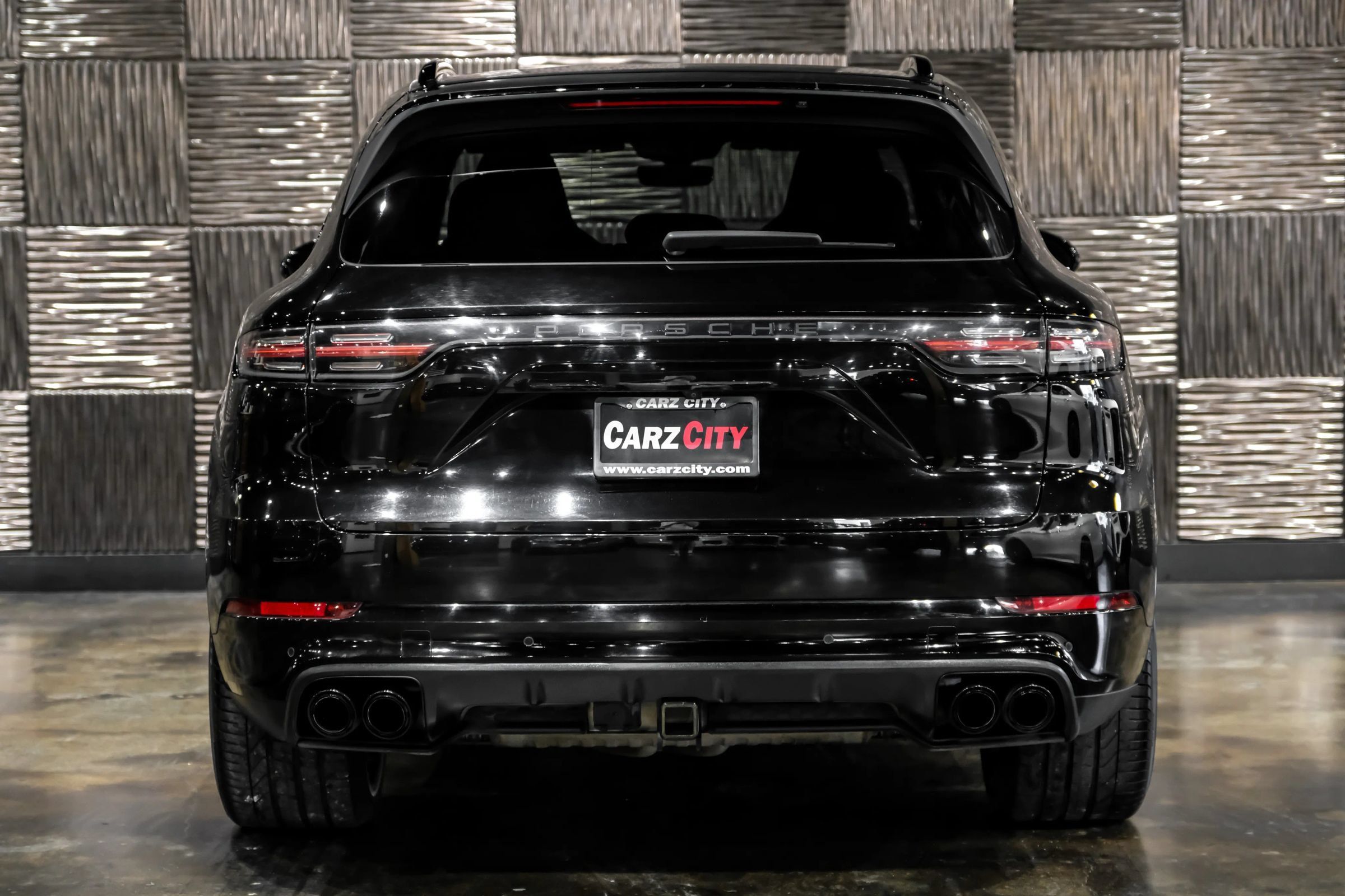 Used 2019 Porsche Cayenne S AWD/4WD image 8