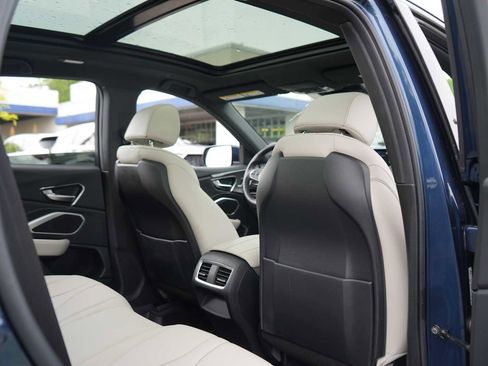 Certified 2025 Acura RDX SH-AWD image 31