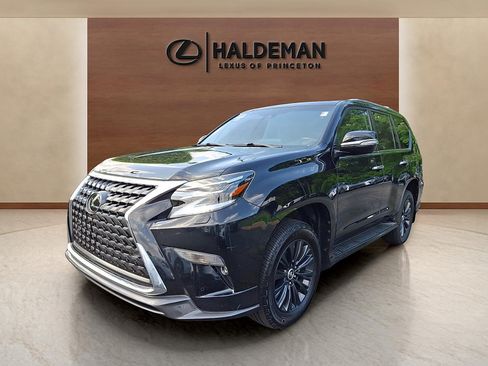 Certified 2023 Lexus GX 460 Premium w/ Accessory Package AWD/4WD image 3