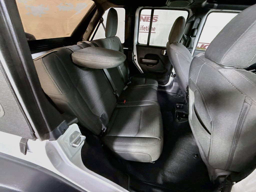 Used 2019 Jeep Wrangler Unlimited Sport S AWD/4WD image 28