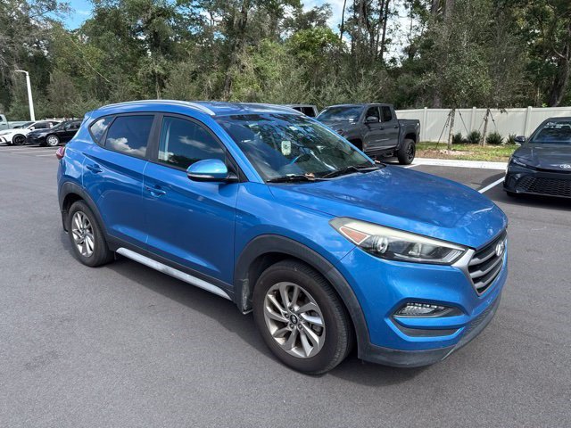 Used 2017 Hyundai Tucson SE Plus FWD image 3