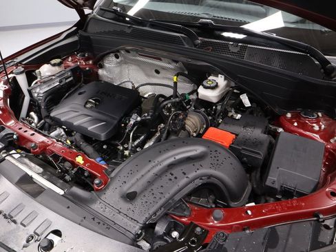 Used 2025 Chevrolet TrailBlazer LT image 12