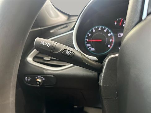 Used 2023 Chevrolet Malibu LT FWD image 16
