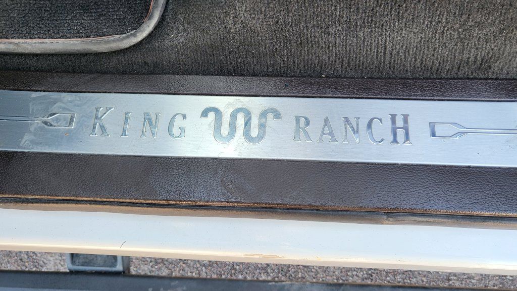 Used 2017 Ford F350 King Ranch w/ King Ranch Ultimate Package AWD/4WD image 27