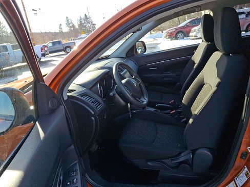 Used 2024 Mitsubishi Outlander Sport AWD image 14