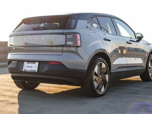 New 2025 Volvo EX30 Ultra w/ Protection Package Premier image 4