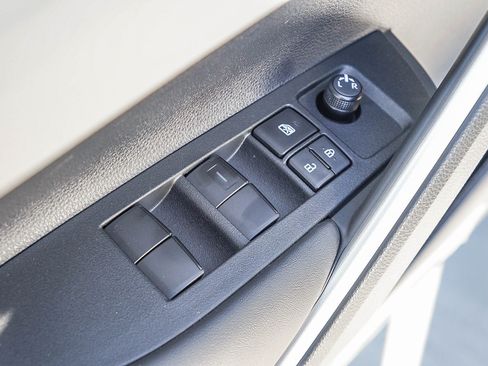 New 2026 Toyota Corolla Cross L FWD image 24