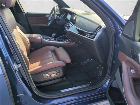 Used 2019 BMW X7 xDrive40i w/ Premium Package AWD/4WD image 24