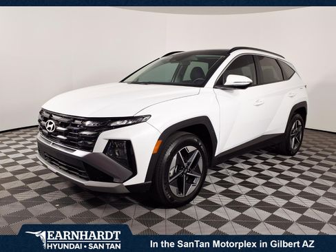 Certified 2025 Hyundai Tucson SEL AWD/4WD image 1